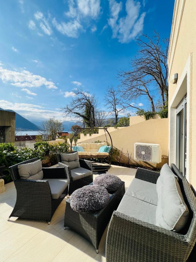 Apartment With Terrace And Private Parking Κότορ Εξωτερικό φωτογραφία