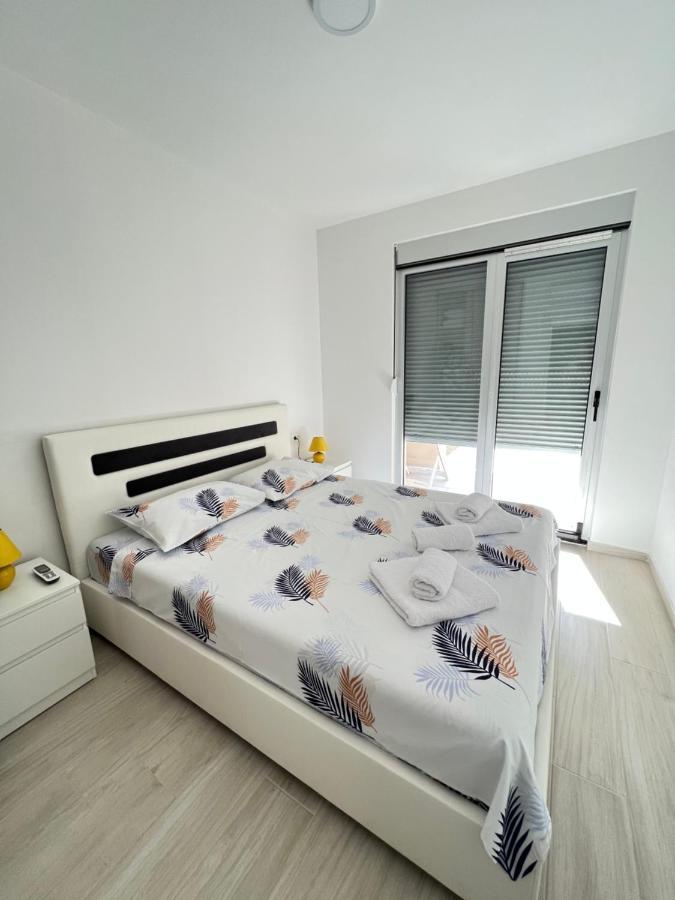 Apartment With Terrace And Private Parking Κότορ Εξωτερικό φωτογραφία