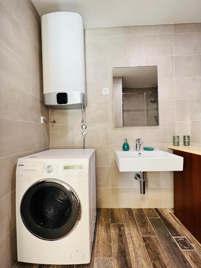 Apartment With Terrace And Private Parking Κότορ Εξωτερικό φωτογραφία