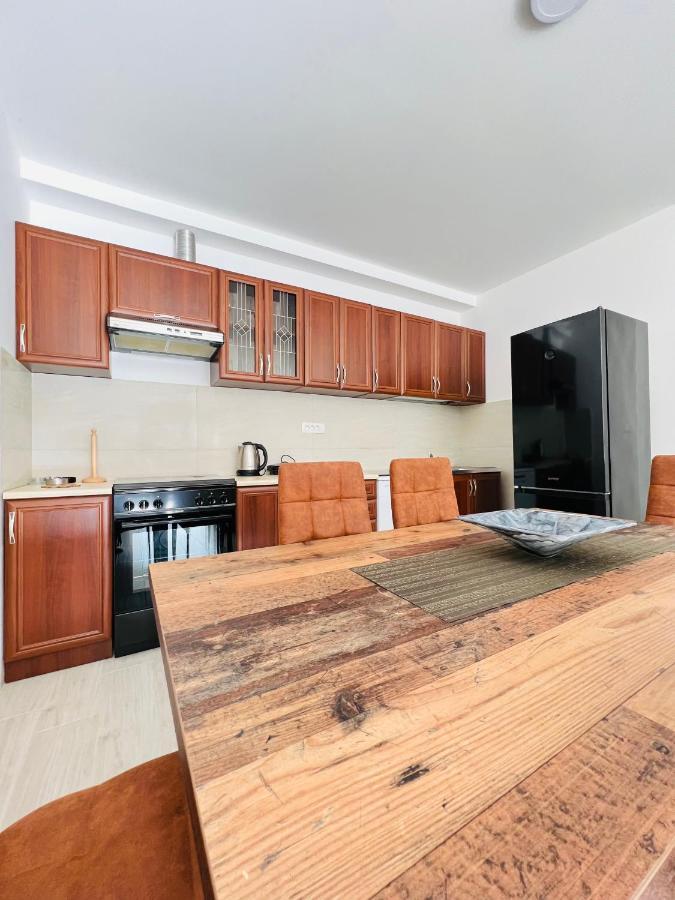 Apartment With Terrace And Private Parking Κότορ Εξωτερικό φωτογραφία