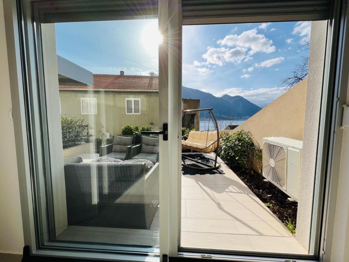 Apartment With Terrace And Private Parking Κότορ Εξωτερικό φωτογραφία