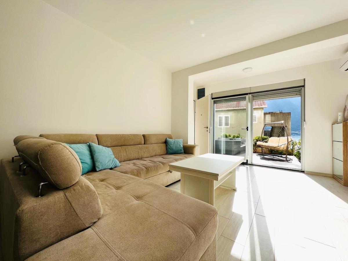 Apartment With Terrace And Private Parking Κότορ Εξωτερικό φωτογραφία