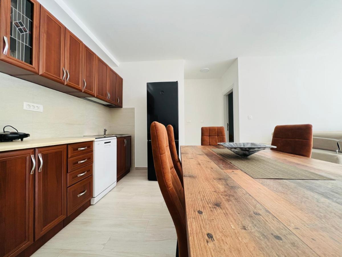 Apartment With Terrace And Private Parking Κότορ Εξωτερικό φωτογραφία